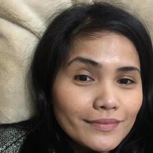 Meet your Posher, Leonela